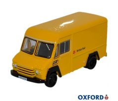 1/76 OXFORD COMMER WALK THRU BRITISH RAIL (YELLOW)