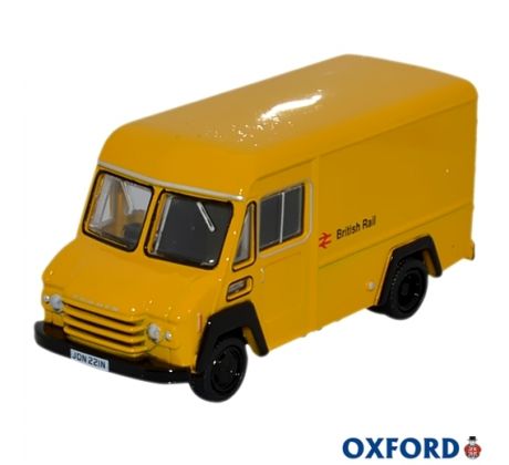 1/76 OXFORD COMMER WALK THRU BRITISH RAIL (YELLOW)