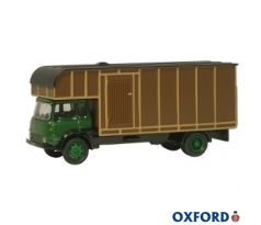 1/76 OXFORD BEDFORD TK HORSEBOX GREEN