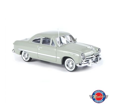 1/43 AHM 1949 Ford 2-Door Coupe (Sea Mist Green)