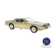 1/18 LUCKY Pontiac Firebird Trans Am GOLD