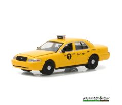 1/64 GREENLIGHT 2008 FORD CROWN VICTORIA