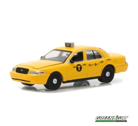 1/64 GREENLIGHT 2008 FORD CROWN VICTORIA