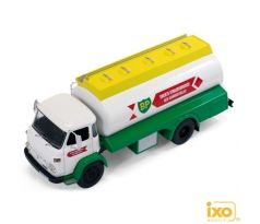 1/43 IXO SAVIEM SM 8 ( BP) FUEL TRANSPORTER 1974