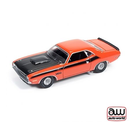 1/64 AUTO WORLD DODGE CHALLENGER T/A 1970