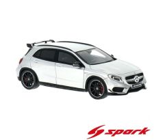 1/43 SPARK Mercedes AMG GLA 45