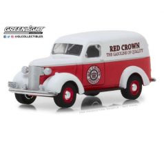 1/64 1939 Chevrolet Panel Truck, Red Crown Gasoline (GREENLIGHT)