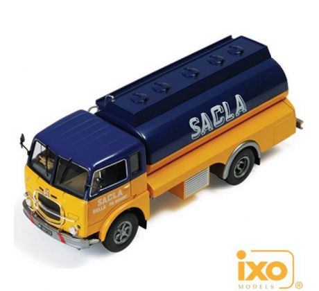 1/43 FIAT 682N (SACLA) FUEL TRANSPORTER 1966 (IXO)