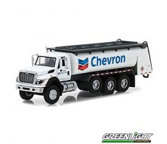 1/64 2018 International WorkStar Tanker Truck Chevron Oil