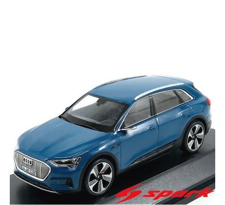 1/43 AUDI Q5 E-TRON 2018, blue