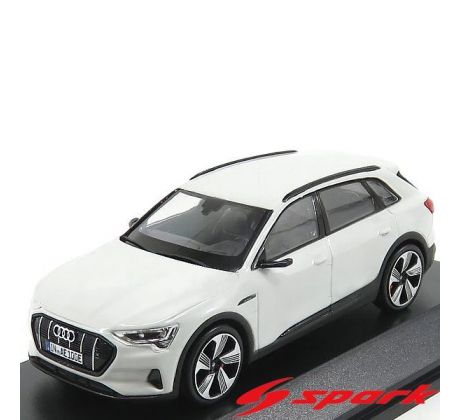 1/43 AUDI Q5 E-TRON 2018, white