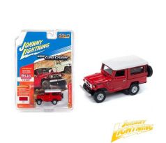 1/64 Toyota Land Cruiser, red