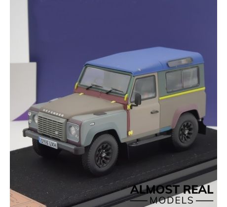 1/43 LAND ROVER LAND NEW DEFENDER 90 PAUL SMITH EDITION 2015