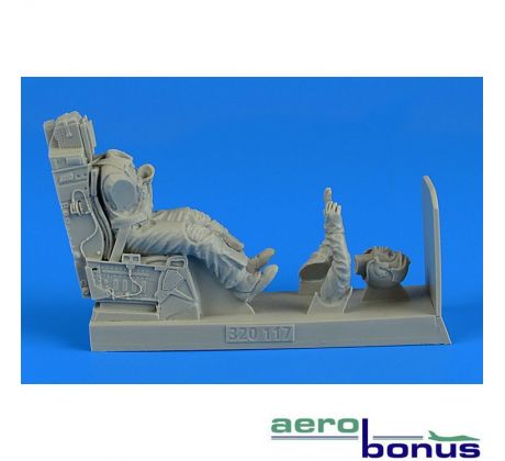 1/32 USAF Fighter Pilot with ejection seat for Tamiya/Revell