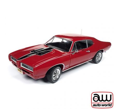 1/18 1968 Pontiac GTO Royal Bobcat