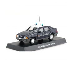 1/43 ALFA ROMEO 75 1.8 I.E. CARABINIERI 1988