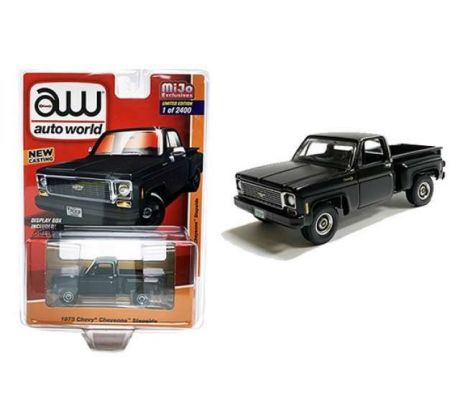 1/64 1973 Chevy Cheyenne Fleetside, black